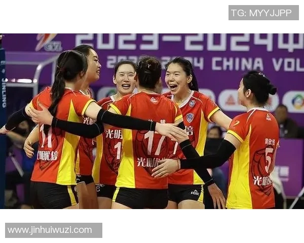 南京排球队战术创新与团队协作的深度解析与展望