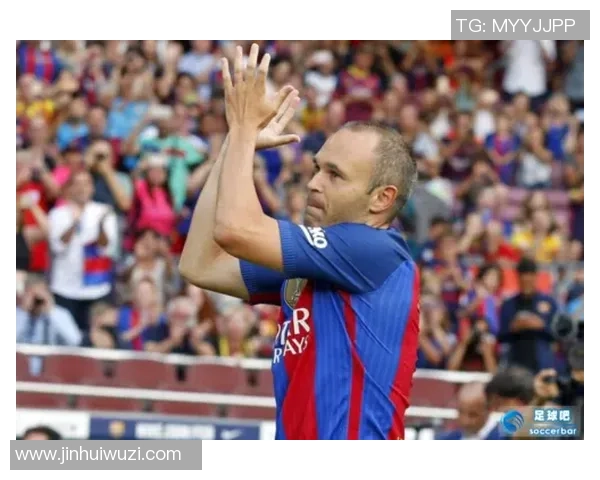 足球明星穿越时空壁垒重返青春赛场的奇幻冒险之旅