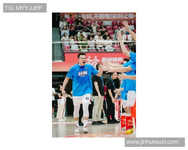 杭州篮球队在最新状态排行榜中荣登第四名展现强劲实力与潜力