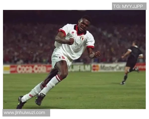 黑人足球明星精彩进球集锦视频展现非凡技艺与激情瞬间