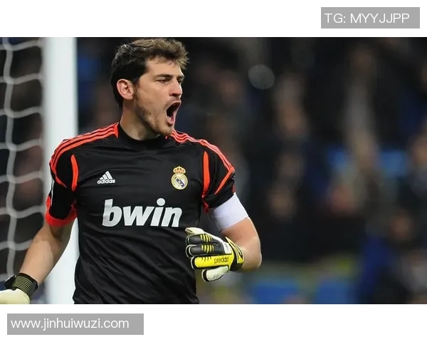 足球明星身边的顶级保镖风采尽显的精彩瞬间图片合集 足球明星身边的顶级保镖风采尽显的精彩瞬间图片合集