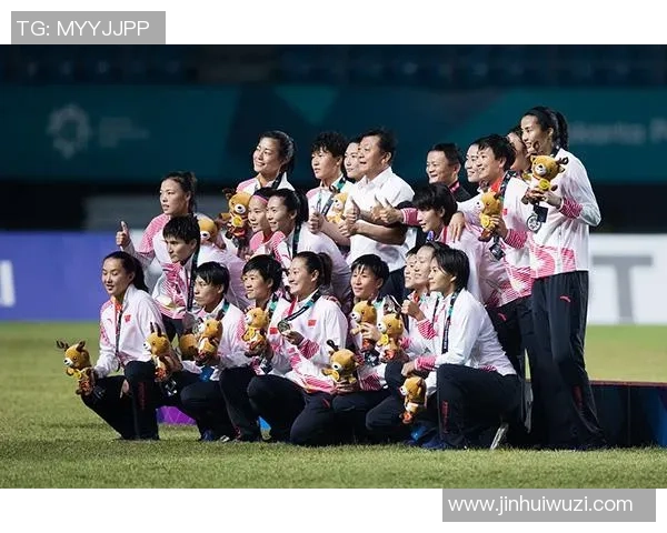 重庆足球队总决赛精彩配合分析展现团队精神与战术执行力 重庆足球队总决赛精彩配合分析展现团队精神与战术执行力